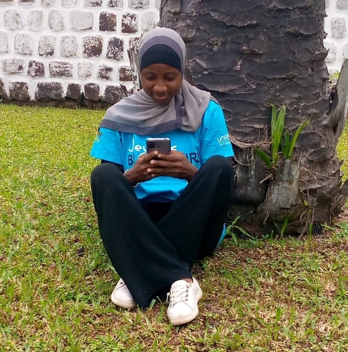 La participation de Jean Yves et moi même dans le guide d’utilisation responsable du Web conçu par les jeunes blogueurs de l&rsquo; UNICEF Côte&nbsp;d&rsquo;Ivoire